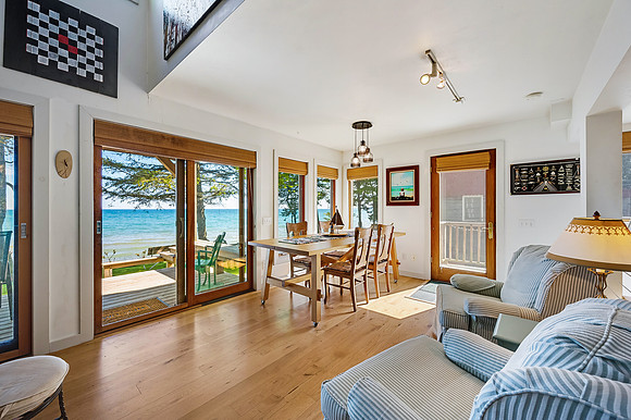 2954 Lake Forest Park Road Sturgeon Bay-16