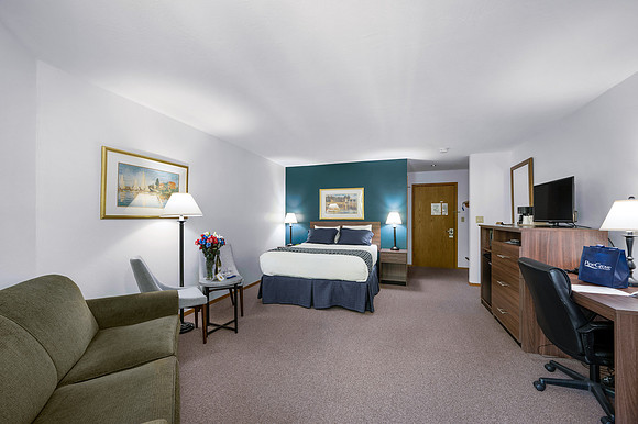 Pine Grove Resort 2022-24