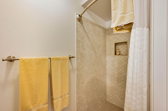 Eagle Harbor Inn DDC CoOp-32