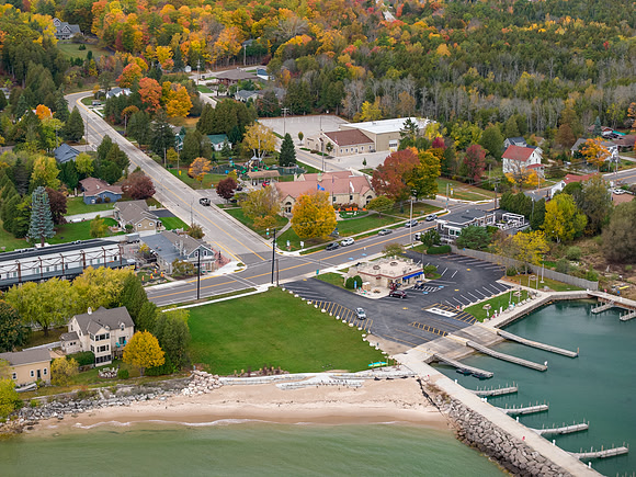 Peak Fall Droning -421-HDR
