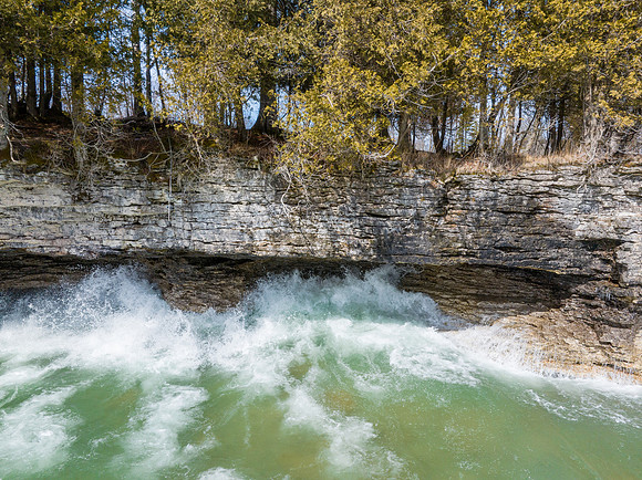 Cave Point 1st Day of Spring-121