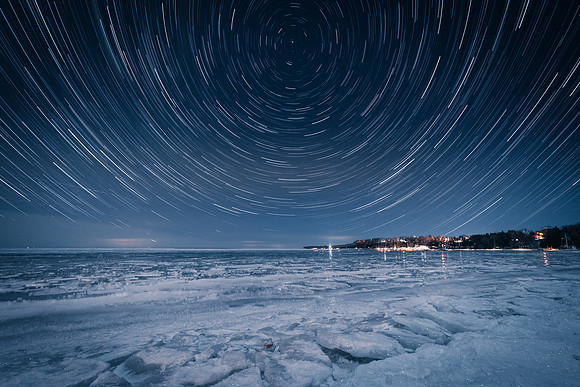 01-23-2021-Dan Eggert-Egg Harbor Star Trail-1