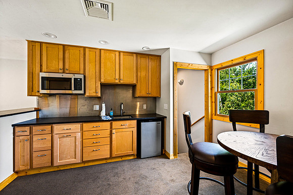Fish Creek Lodge Back unit-18