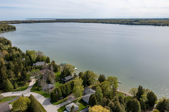 web 7487 South Kangaroo Lake Drive Baileys Harbor-31