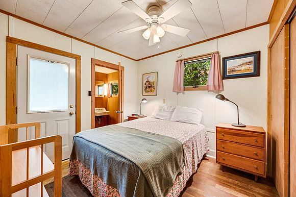 9836 Water Street Ephraim-15