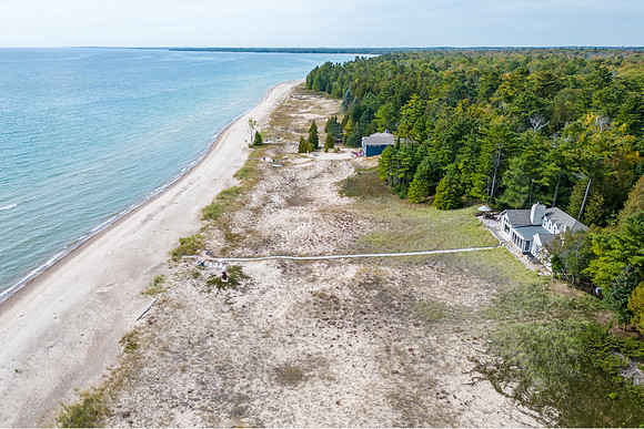 3990 Glidden Drive Sturgeon Bay-48