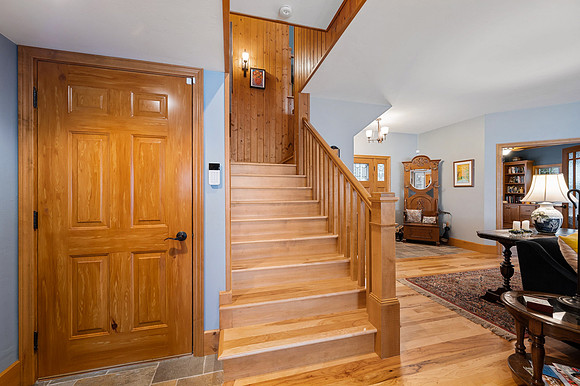53447 South Lake Web-21