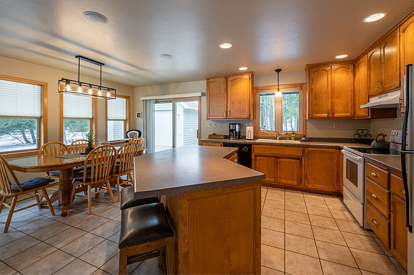3922 Little Spring Rd Fish Creek-9