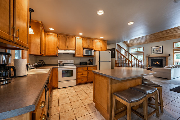 3922 Little Spring Rd Fish Creek-12