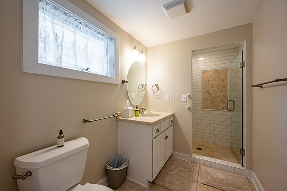 2mb 10814 Bayshore Drive Sister Bay-14