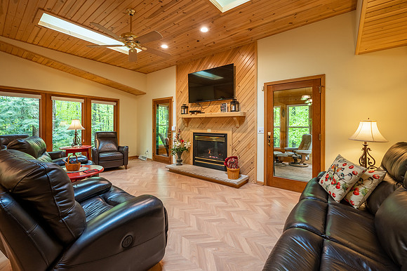 10841 Birchwood Drive Sister Bay-21
