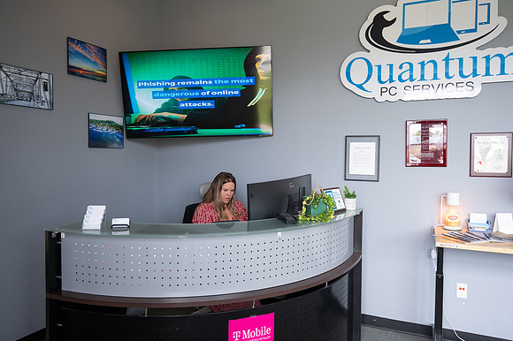 Quantum Technologies Brilliant-300