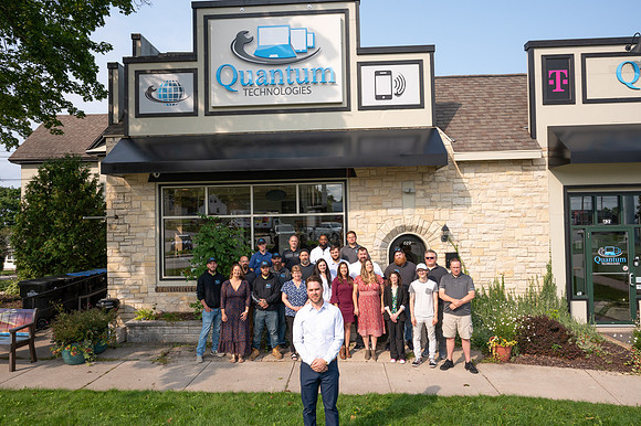 Quantum Technologies Brilliant-184