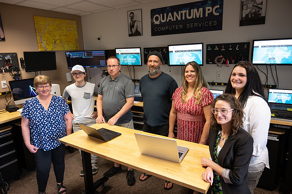Quantum Technologies Brilliant-239