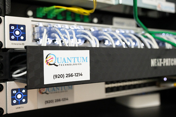 Quantum Technologies Brilliant-215