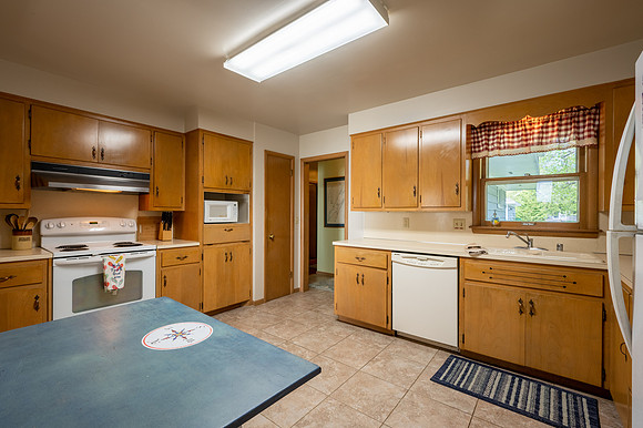7487 South Kangaroo Lake Drive Baileys Harbor-7