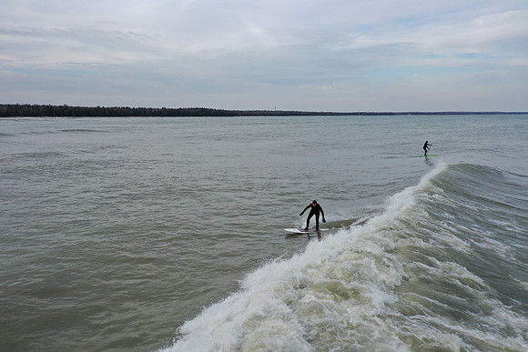 Cave Point Surfing-59