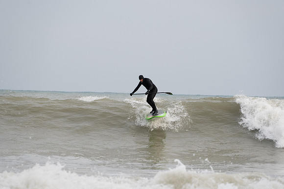Cave Point Surfing-3