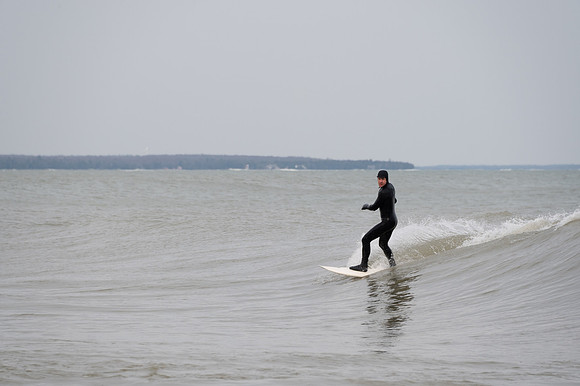 Cave Point Surfing-30
