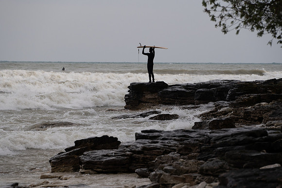 Cave Point Surfing-38