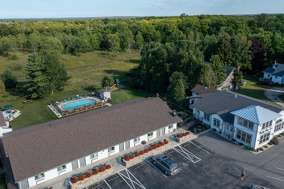 Sister Bay Inn-11