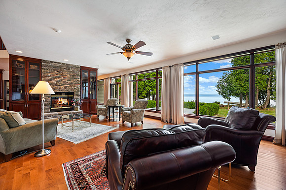 1356 Kinsey Bay Liberty Grove-web-17
