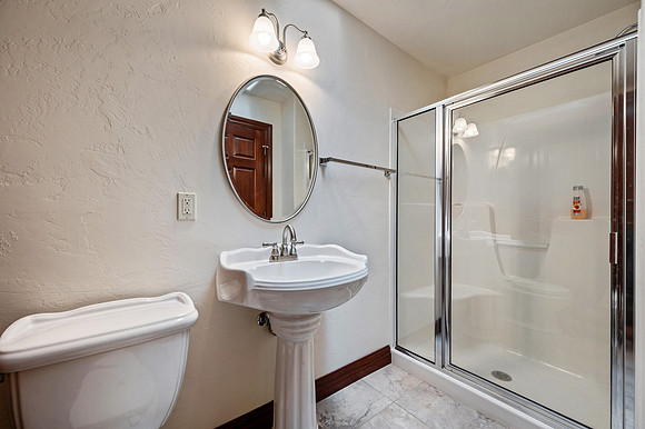 1356 Kinsey Bay Liberty Grove-web-40