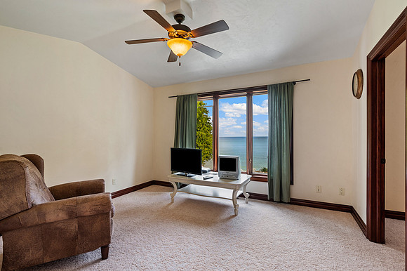 1356 Kinsey Bay Liberty Grove-38