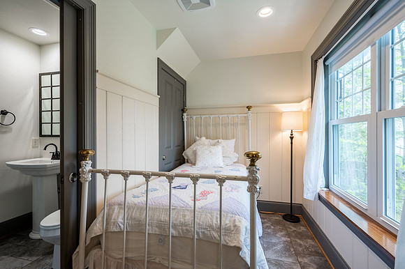 Web 7530 West Kangaroo Lake Rd Baileys Harbor-33