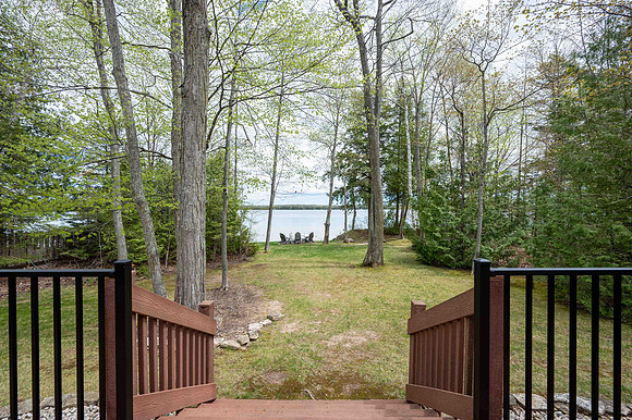 Web 7530 West Kangaroo Lake Rd Baileys Harbor-41
