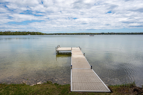 Web 7530 West Kangaroo Lake Rd Baileys Harbor-44