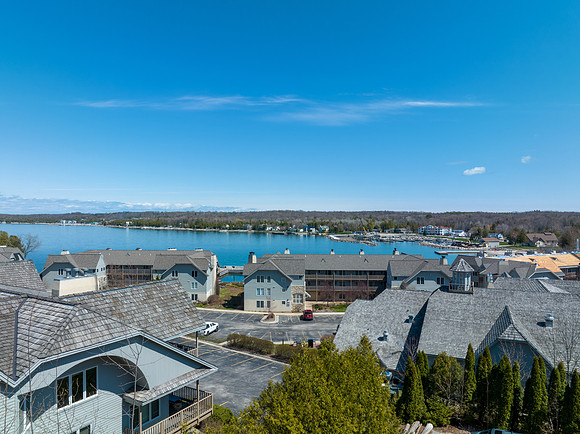 35 feet LVBH View-4