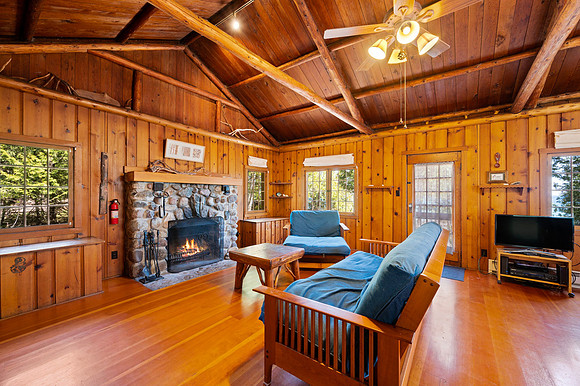 6048 Lakeshore Rd Jacksonport-6