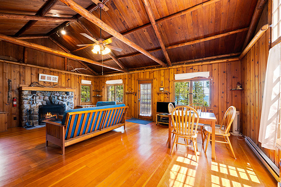 6048 Lakeshore Rd Jacksonport-3