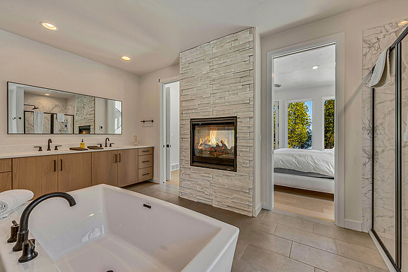 5996 Lakeshore Road Jacksonport-26