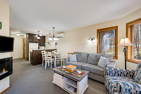 Landmark 2202 Egg Harbor-14