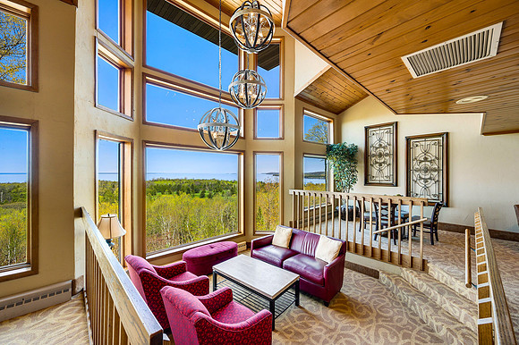 Landmark 2202 Egg Harbor-18