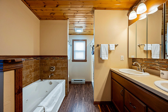 12747 Hwy 42 unit 1002 Gills Rock-19