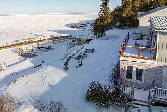 Shoreline Condos Drone-4