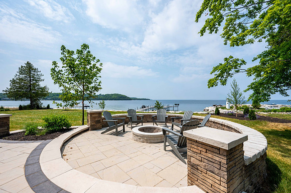 Bayshore Summer Exterior-7
