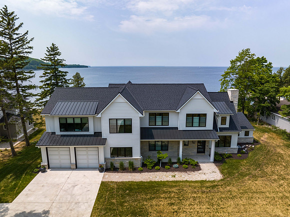 Bayshore Summer Exterior-3