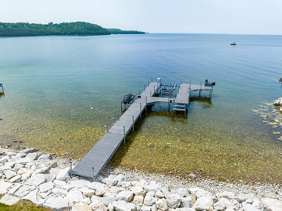 Bayshore Summer Exterior-13