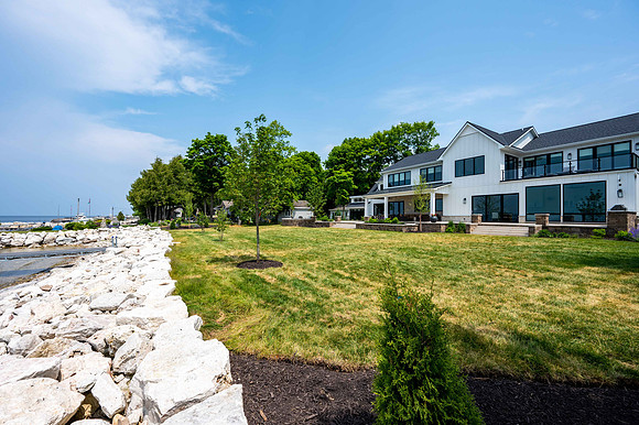 Bayshore Summer Exterior-16