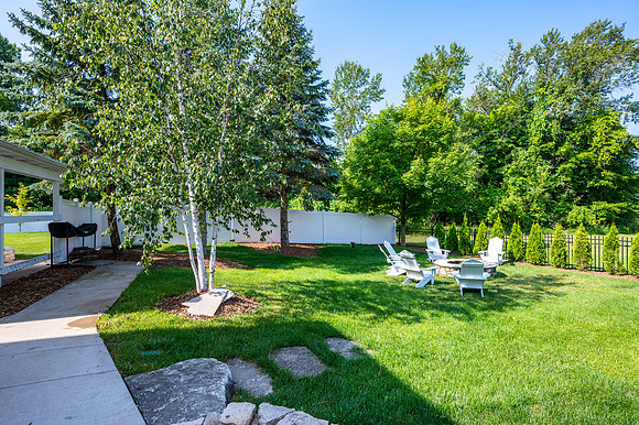 Fish Creek Lodge Front unit-18