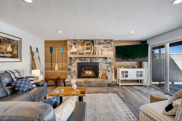 1902 Hillside Dr Ellison Bay-25