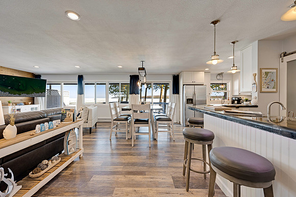 1902 Hillside Dr Ellison Bay-20