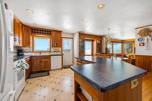 3446 N Lake Michigan Dr Sturgeon Bay-24