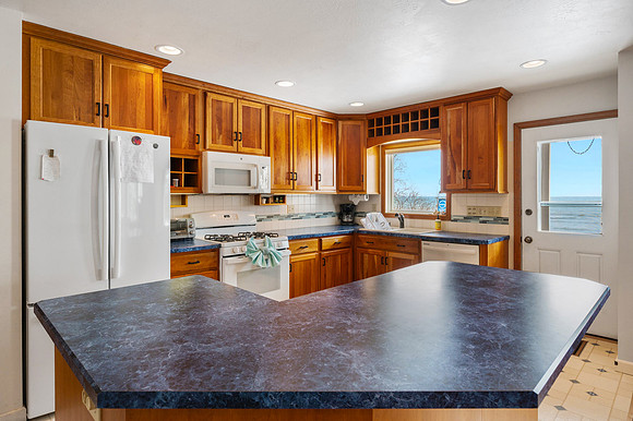 3446 N Lake Michigan Dr Sturgeon Bay-23