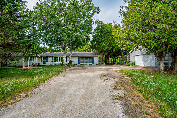 6834 Edgewood Ct Nasewaupee-3