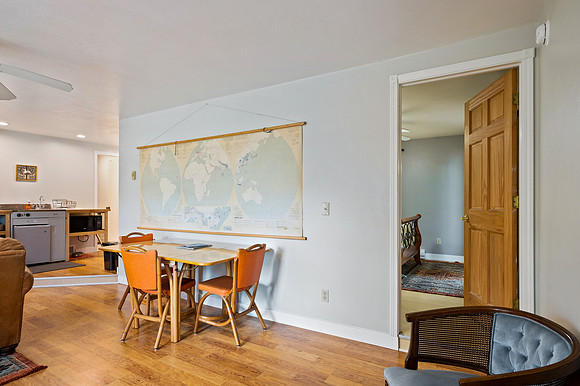 6834 Edgewood Ct Nasewaupee-27
